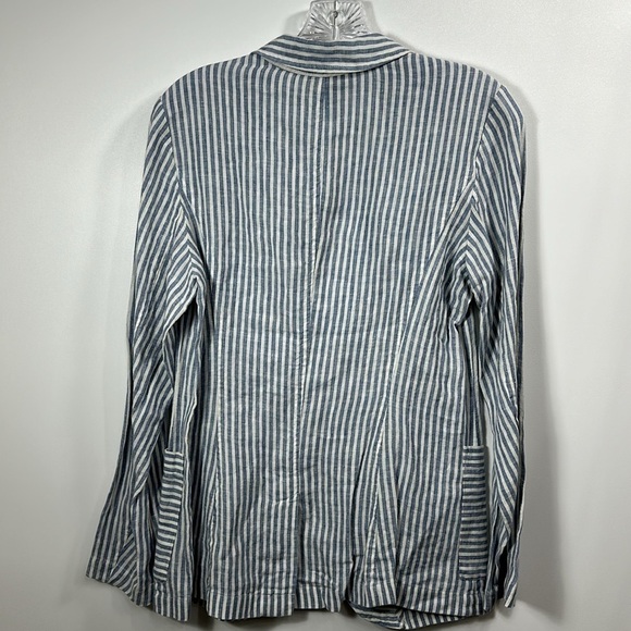 Tahari 100% linen blue and white striped jacket size small. NWT. - Picture 7 of 9